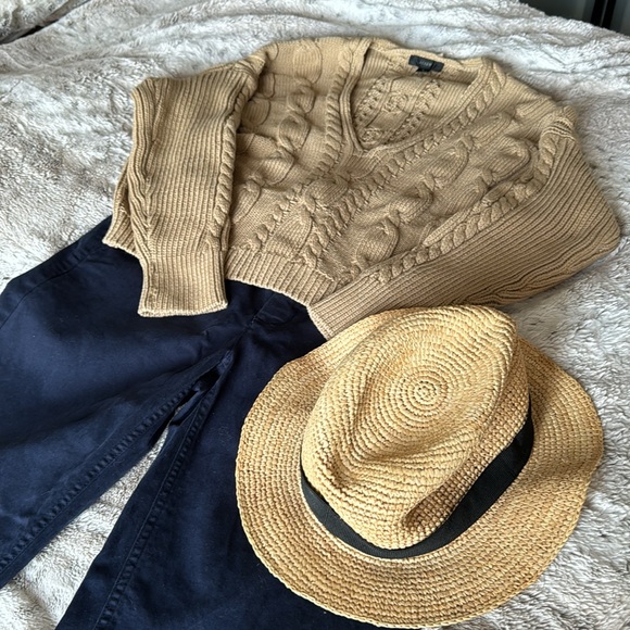 J.Crew outfit, V-neck sweater, J.Crew hat,navy wide leg khaki pants - Picture 2 of 2